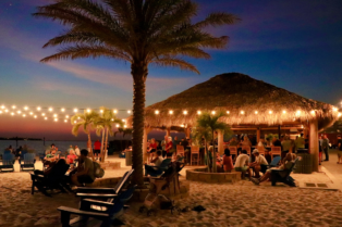 ビーチワイン会